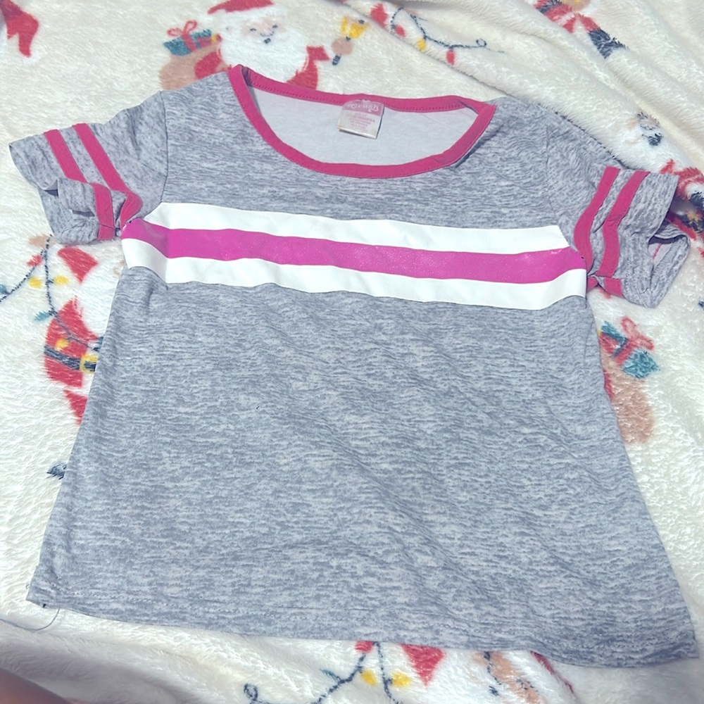 Girls Grey and Pink shirt